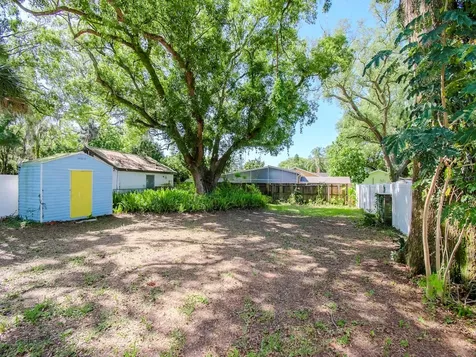 1416 W Humphrey Street Tampa FL 33604