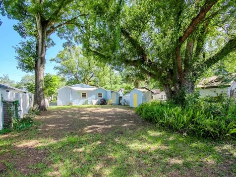 1416 W Humphrey Street Tampa FL 33604