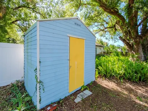 1416 W Humphrey Street Tampa FL 33604