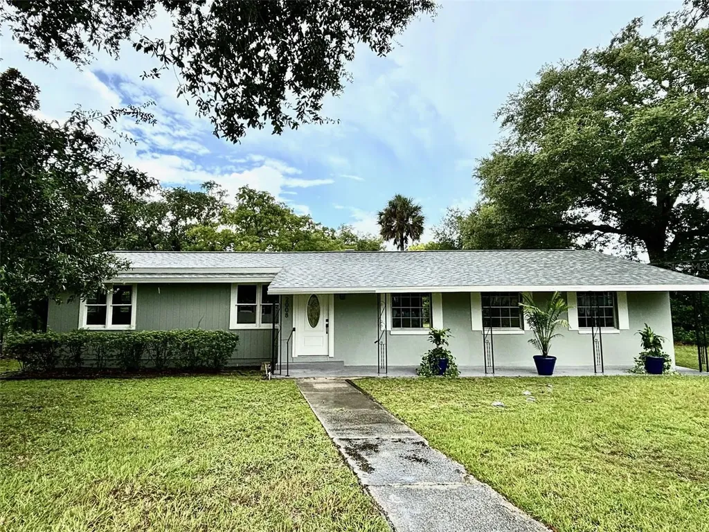 2008 Chase Avenue Sanford FL 32771