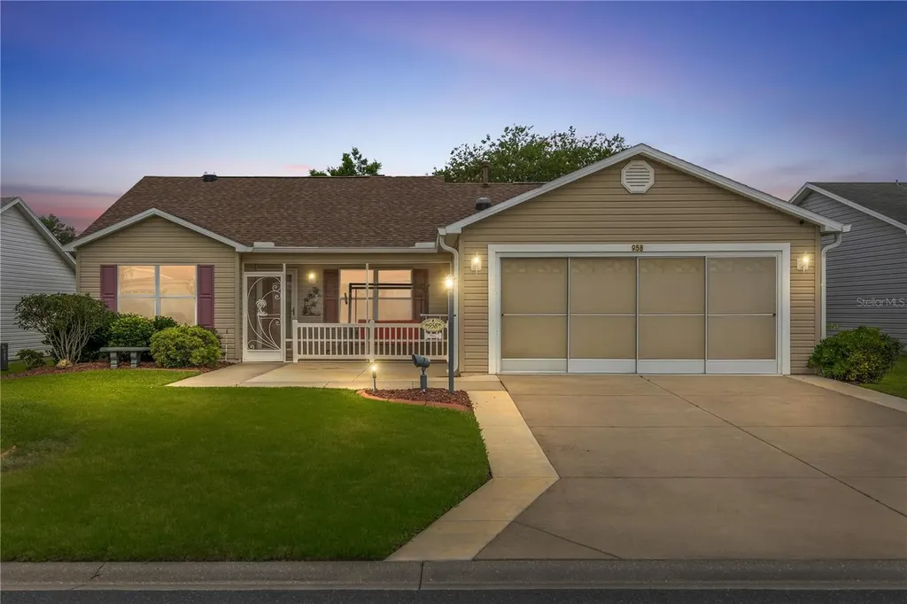 958 Eastmont Court The Villages FL 32162
