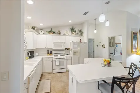 958 Eastmont Court The Villages FL 32162