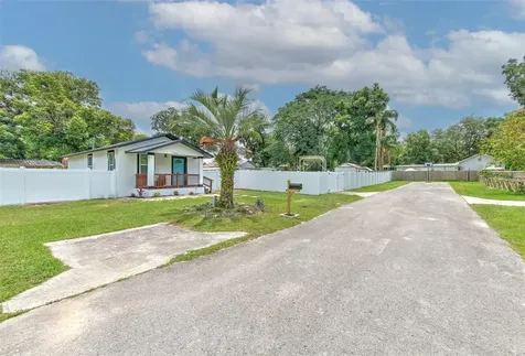 14346 Lawrence Street Dade City FL 33523