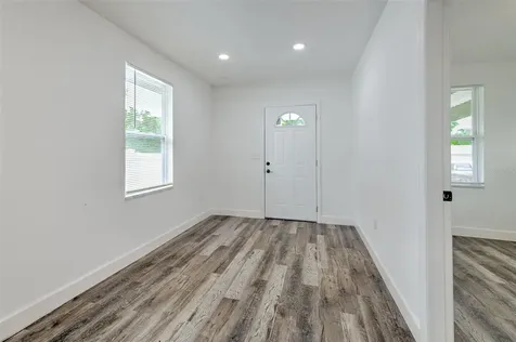 14346 Lawrence Street Dade City FL 33523
