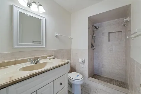 6375 Bonnie Bay Circle N Pinellas Park FL 33781