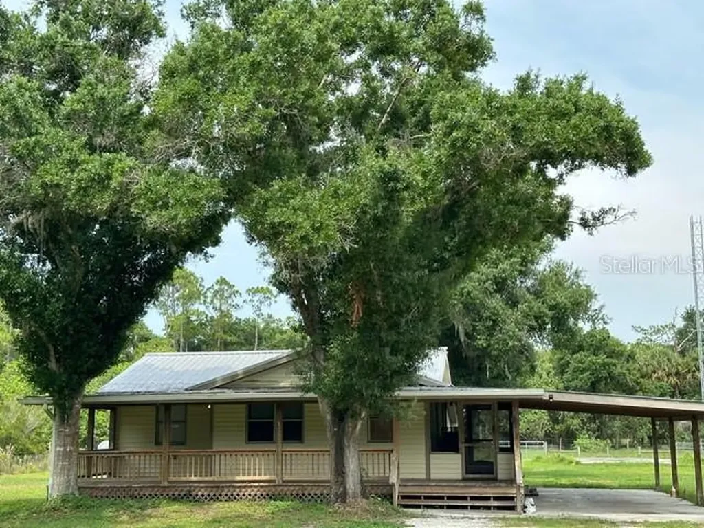 6976 NW 151st Terrace Okeechobee FL 34972