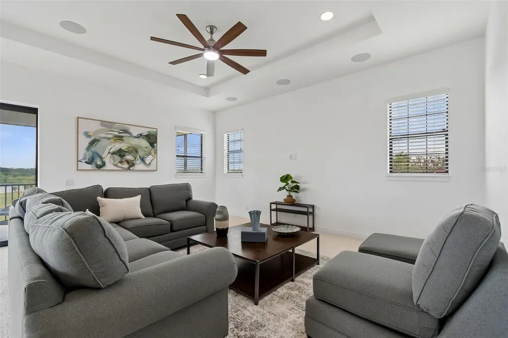 12310 Stonelake Ranch Boulevard Thonotosassa FL 33592