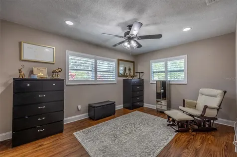 8193 128th Street Seminole FL 33776
