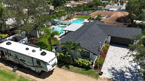 8193 128th Street Seminole FL 33776