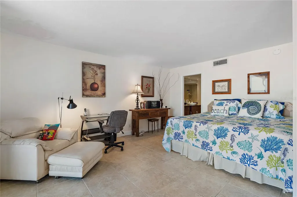 6357 Bahia Del Mar Boulevard St Petersburg FL 33715