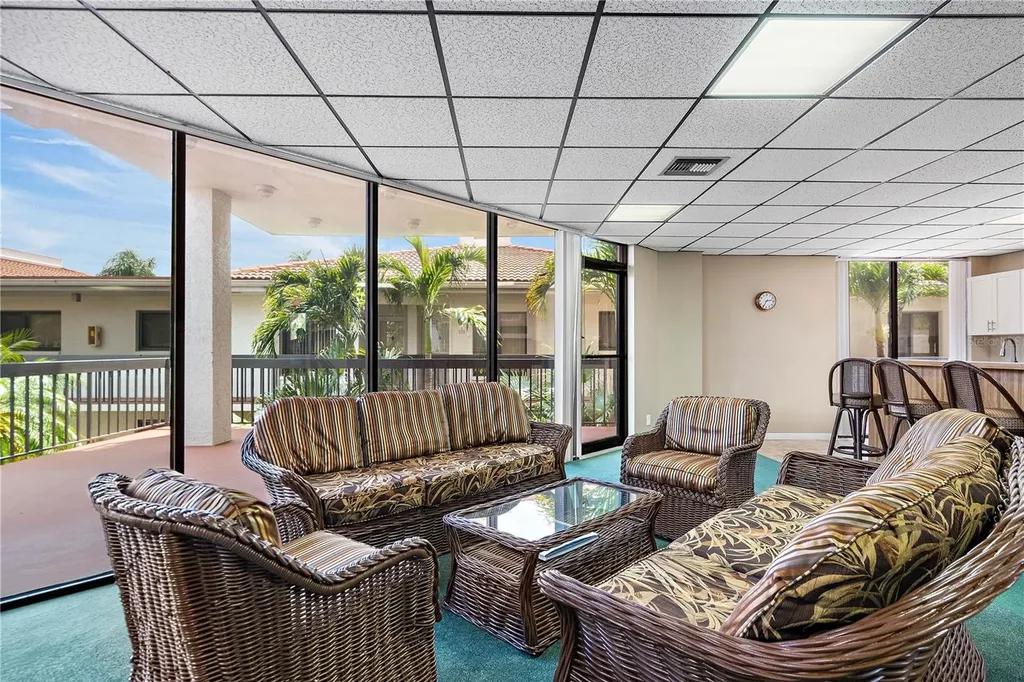 6357 Bahia Del Mar Boulevard St Petersburg FL 33715