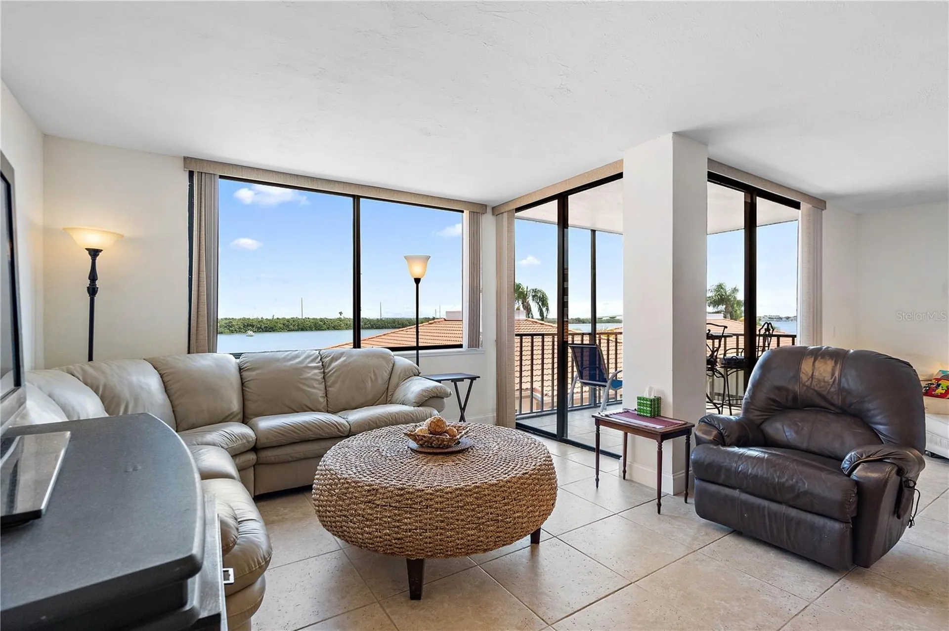 6357 Bahia Del Mar Boulevard St Petersburg FL 33715