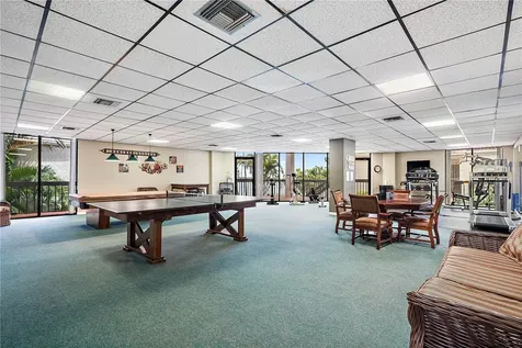 6357 Bahia Del Mar Boulevard St Petersburg FL 33715
