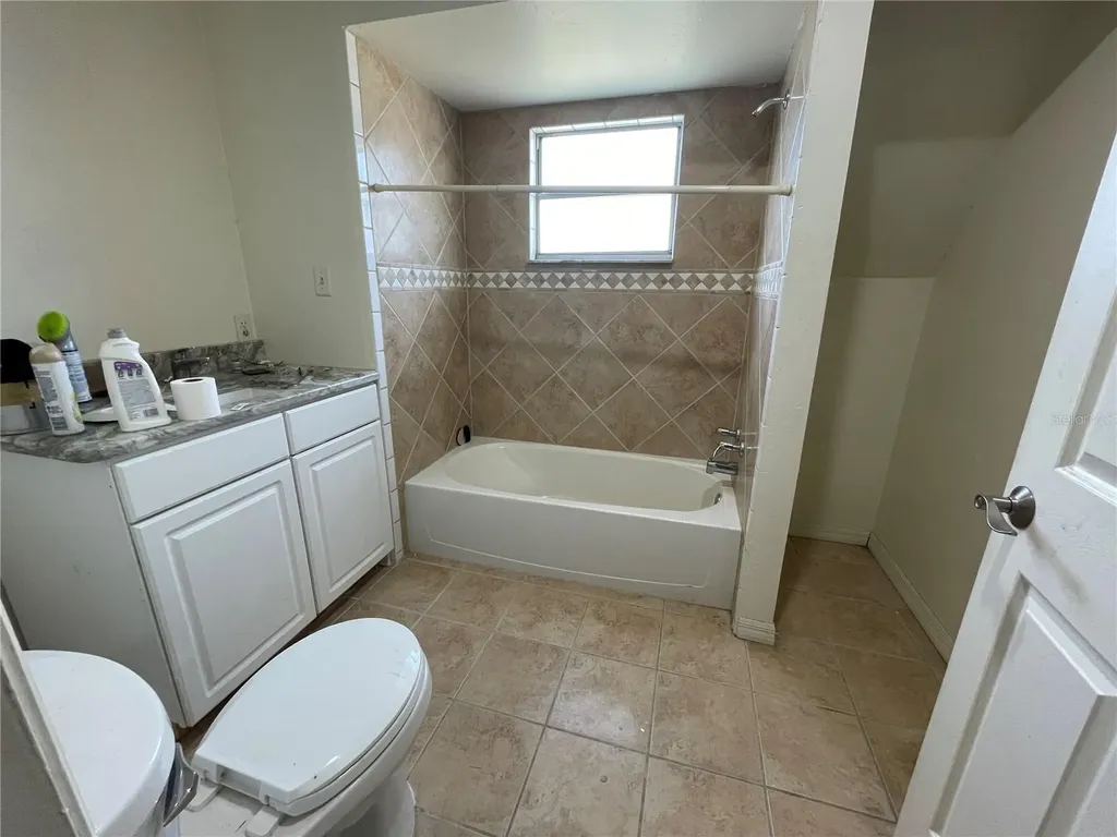 5205 Cr 171 - Sr 44 Wildwood FL 34785