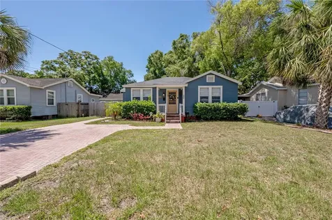 704 W Kentucky Avenue Tampa FL 33603