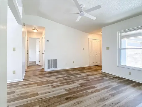 219 Lalla Lane Apopka FL 32712