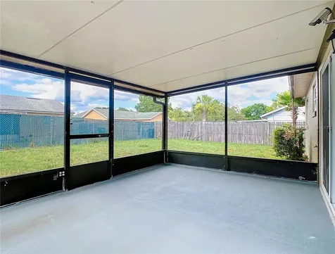 219 Lalla Lane Apopka FL 32712