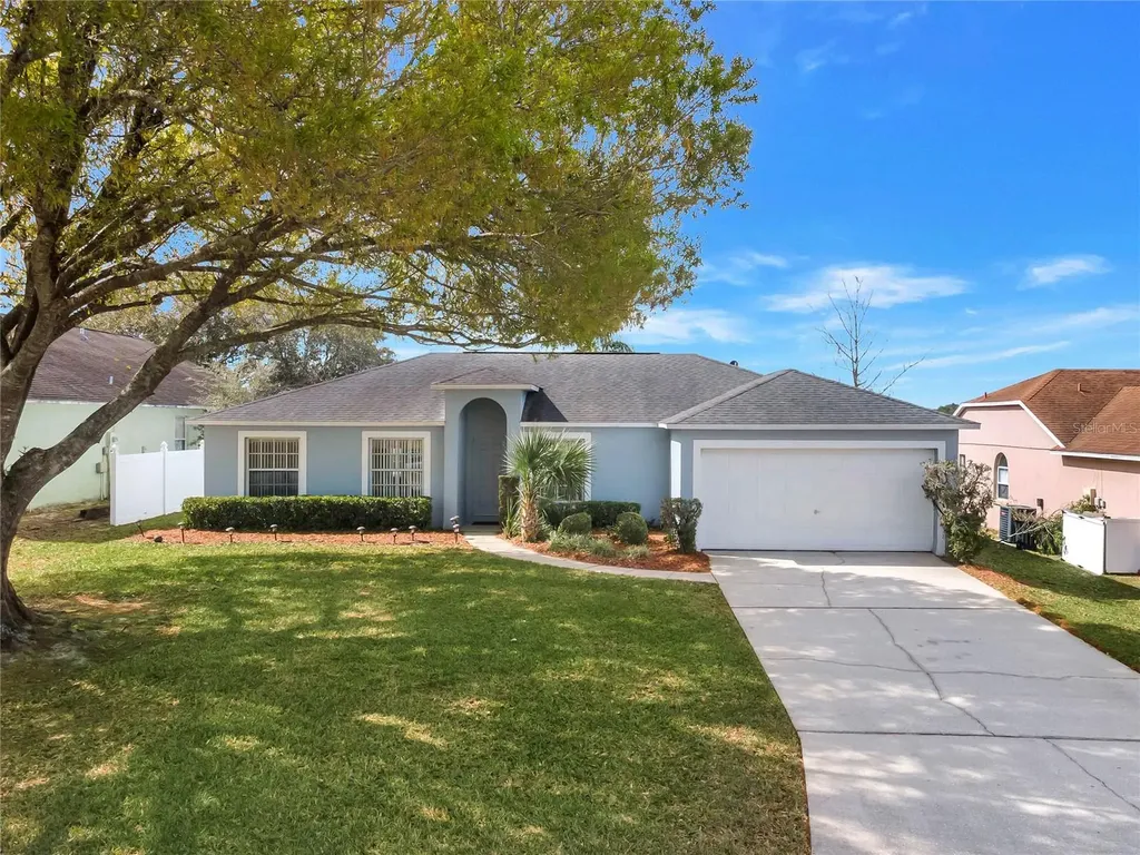 113 Thornbush Parkway Davenport FL 33837