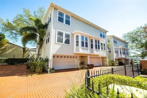 3315 W De Leon Street Tampa FL 33609