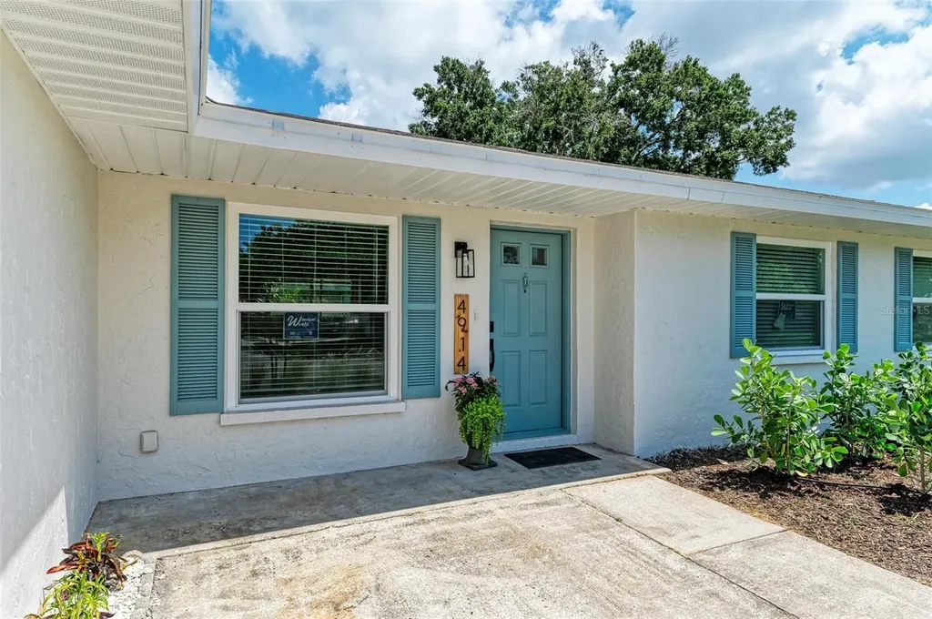 4914 34th Avenue W Bradenton FL 34209