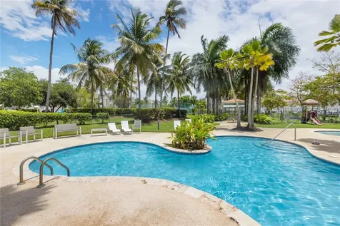 87 Villas De Golf Este Dorado PR 00646