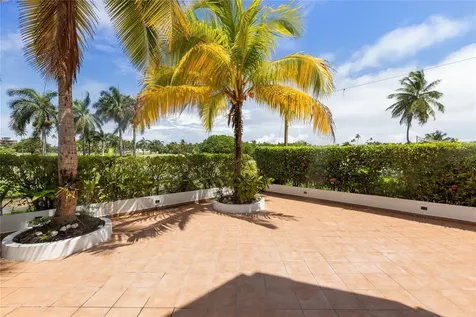 87 Villas De Golf Este Dorado PR 00646