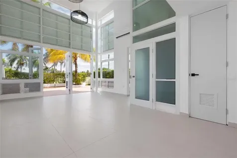 87 Villas De Golf Este Dorado PR 00646