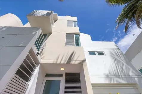 87 Villas De Golf Este Dorado PR 00646