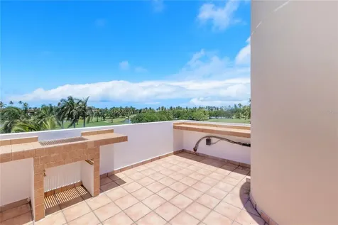 87 Villas De Golf Este Dorado PR 00646