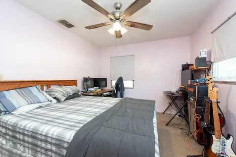 5735 Burlington Avenue N St Petersburg FL 33710