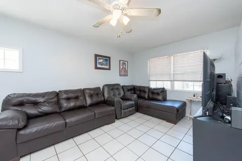 5735 Burlington Avenue N St Petersburg FL 33710