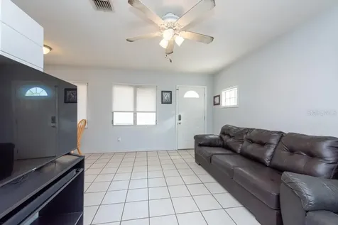 5735 Burlington Avenue N St Petersburg FL 33710