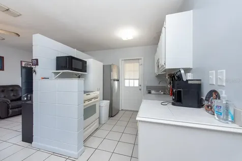 5735 Burlington Avenue N St Petersburg FL 33710