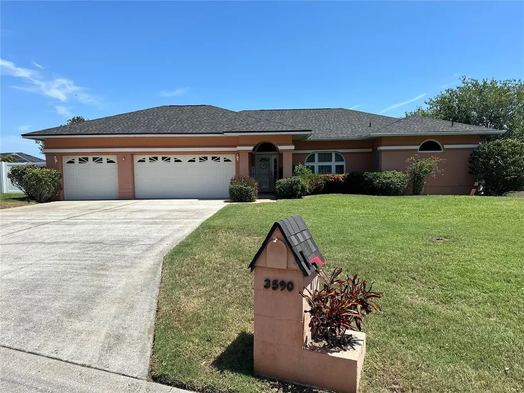 3590 Jim Kasey Lane N Lakeland FL 33812
