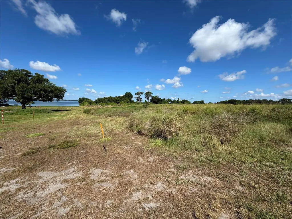 Lot 11 N Lake Reedy Boulevard East Vacant Land Only Frostproof FL 33843