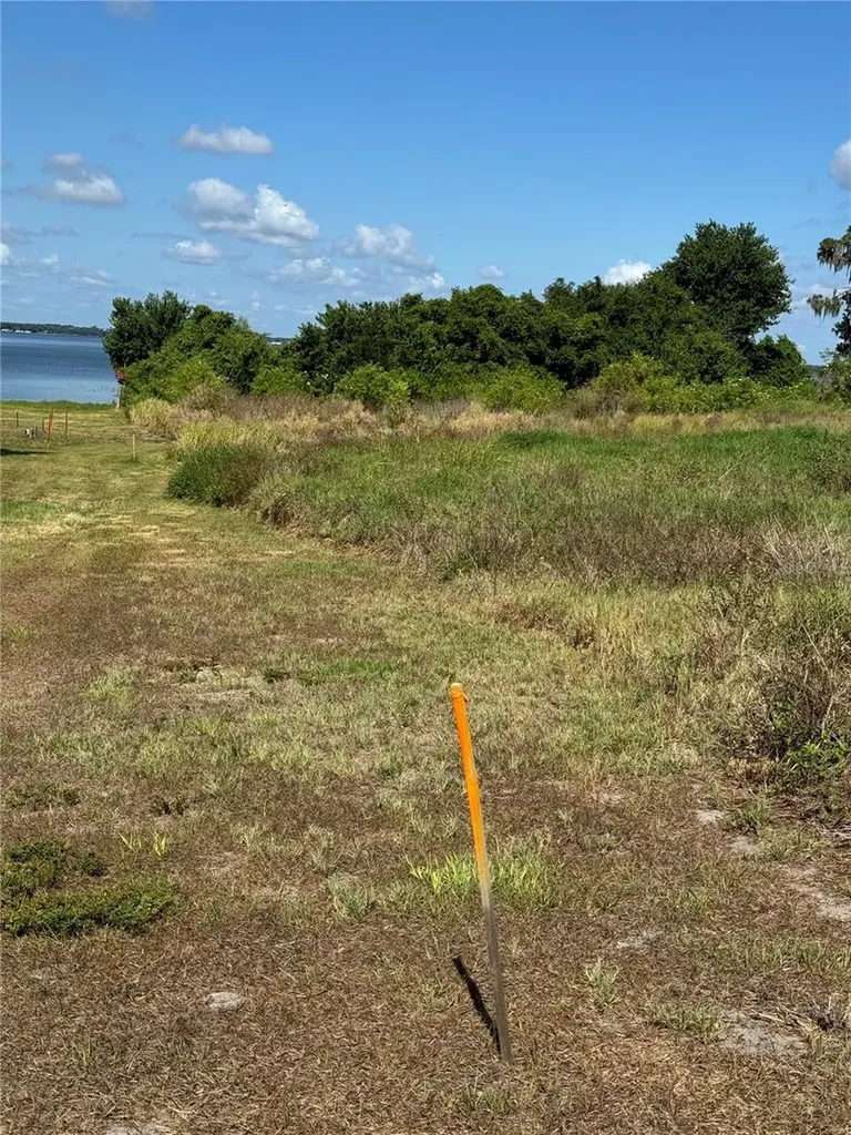 Lot 11 N Lake Reedy Boulevard East Vacant Land Only Frostproof FL 33843
