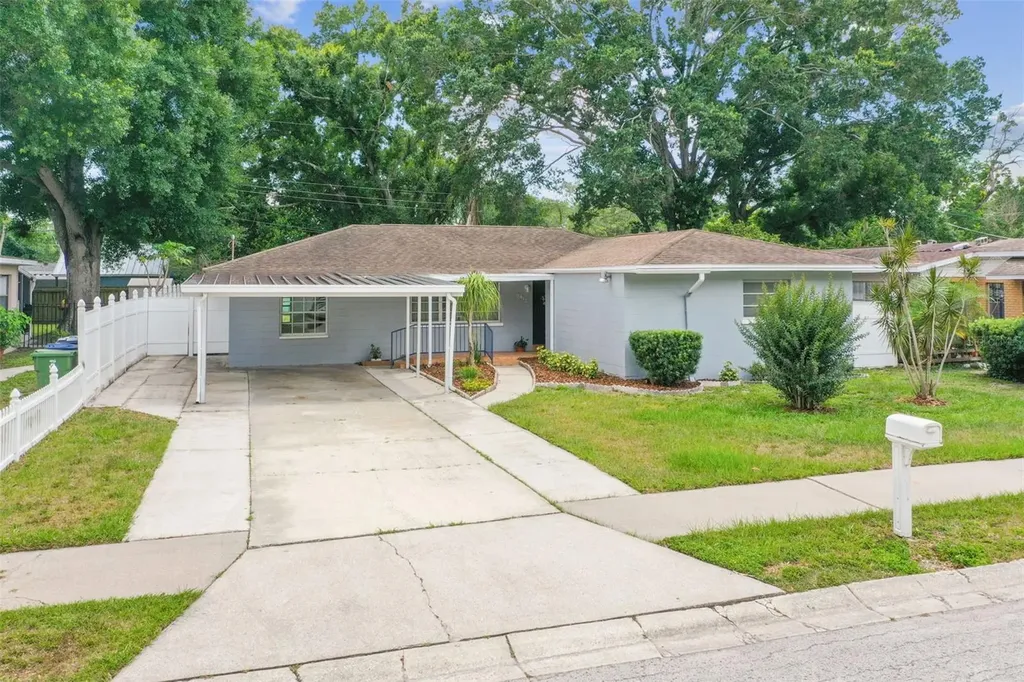 3412 W Caracas Street Tampa FL 33614