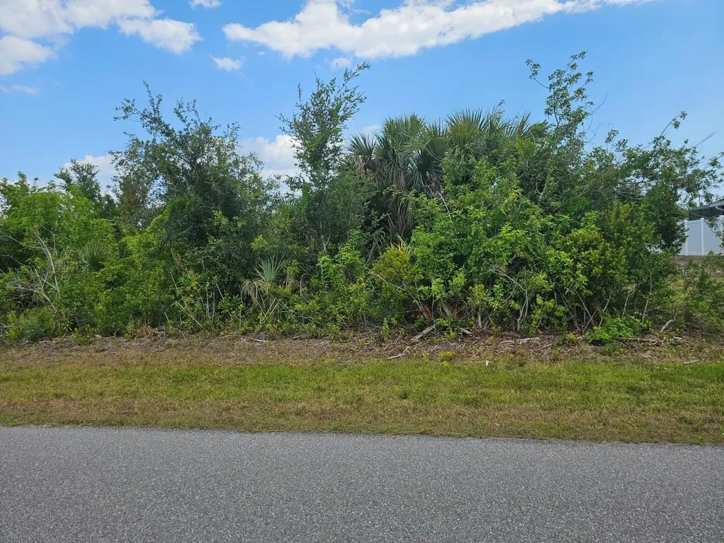 15595 Stuart Circle Port Charlotte FL 33981
