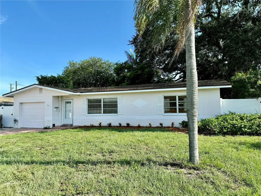 4461 37th Avenue N St Petersburg FL 33713