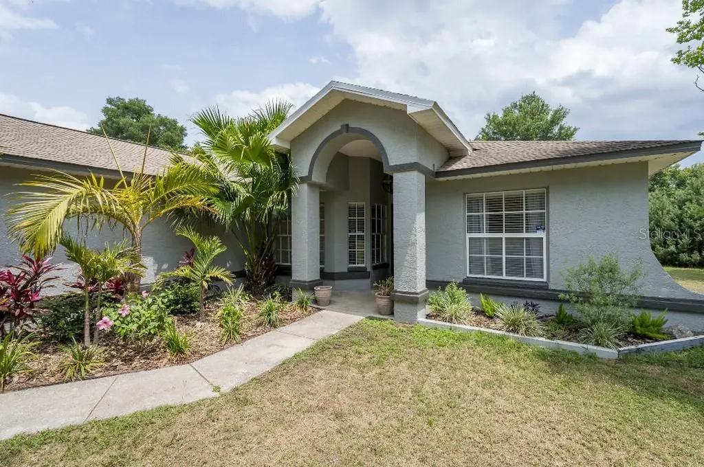 20442 Peachtree Lane Dade City FL 33523