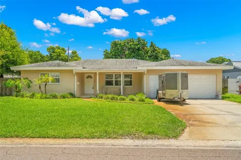 6860 12th Avenue N St Petersburg FL 33710