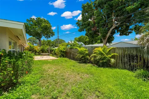 6860 12th Avenue N St Petersburg FL 33710