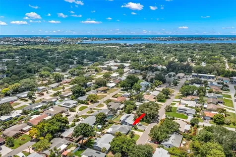 6860 12th Avenue N St Petersburg FL 33710