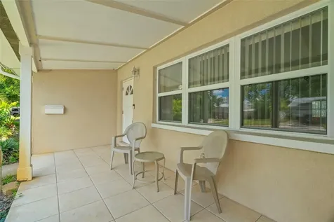 6860 12th Avenue N St Petersburg FL 33710