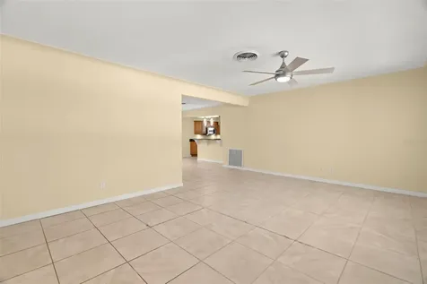 6860 12th Avenue N St Petersburg FL 33710