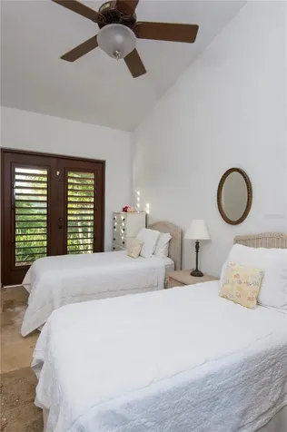 1 El Cerro Vieques PR 00765
