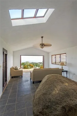 1 El Cerro Vieques PR 00765