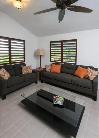 1 El Cerro Vieques PR 00765