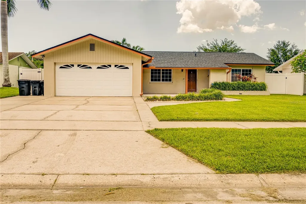 6398 Woodland Boulevard N Pinellas Park FL 33781