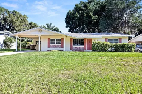6709 Fern Circle Leesburg FL 34748